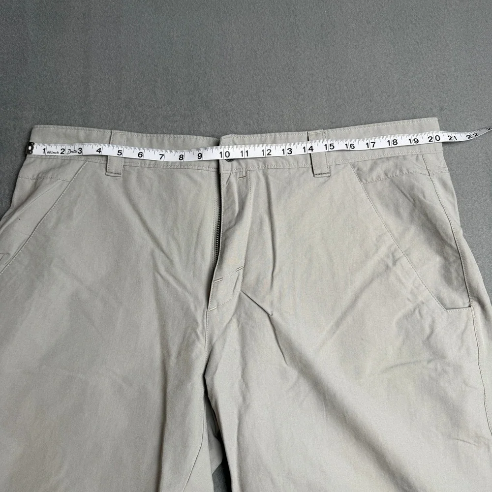 Oakley Mens Tan Khaki Flat Front Performance Golf Shorts Size 40W